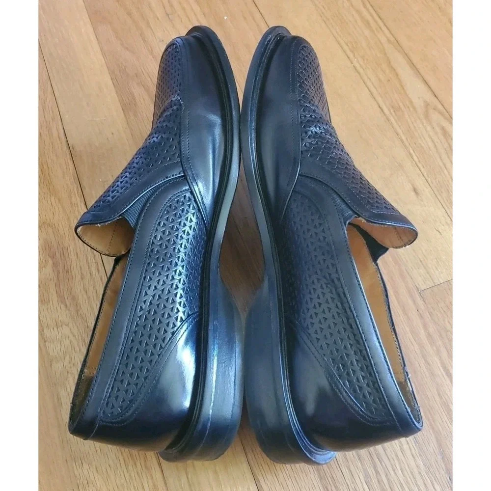Johnston Murphy Domani Men's 11 Loafers‎ Black Slip on Made In Spain Perforated
